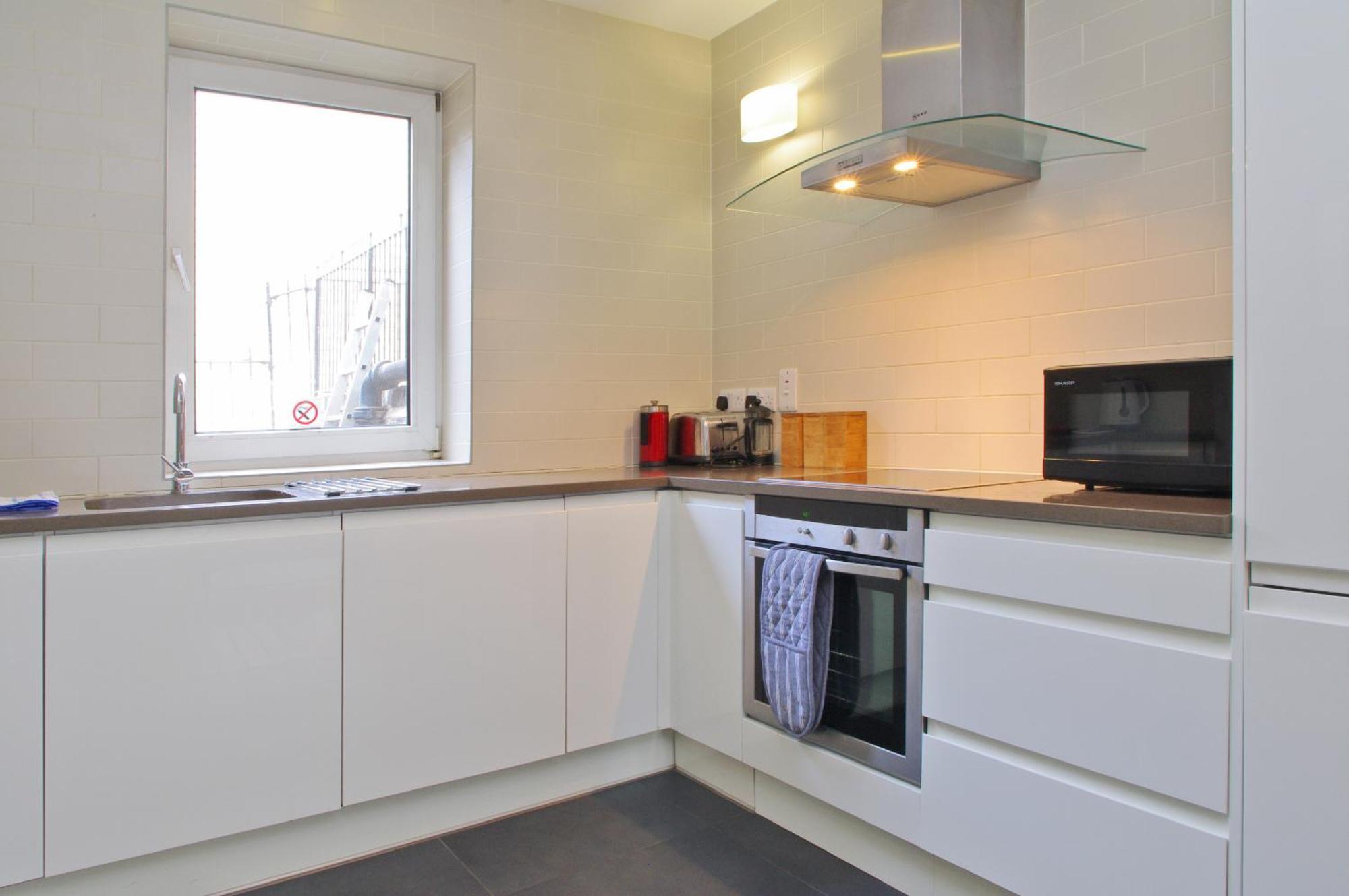 Comfortable Waterloo Home Near Thames ลอนดอน ภายนอก รูปภาพ