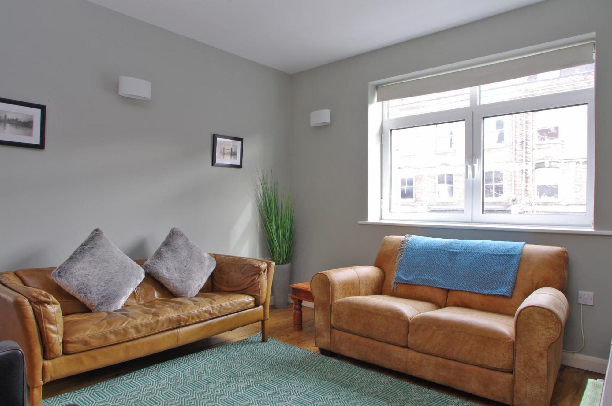 Comfortable Waterloo Home Near Thames ลอนดอน ภายนอก รูปภาพ