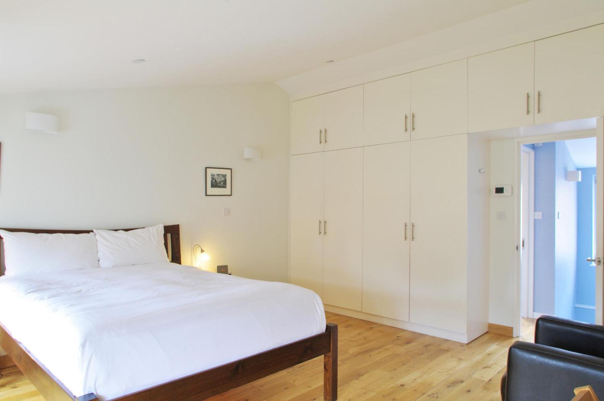 Comfortable Waterloo Home Near Thames ลอนดอน ภายนอก รูปภาพ