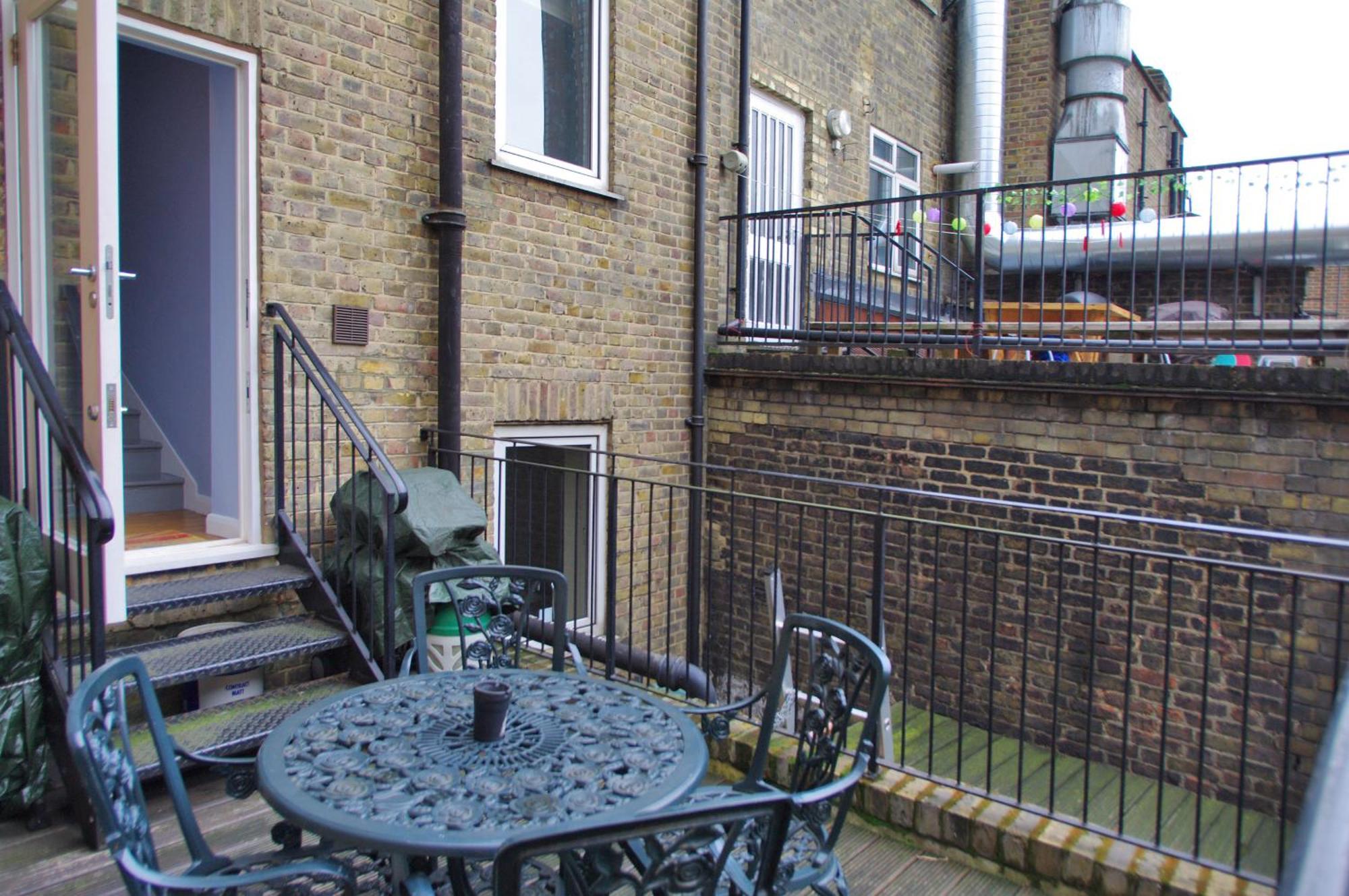 Comfortable Waterloo Home Near Thames ลอนดอน ภายนอก รูปภาพ