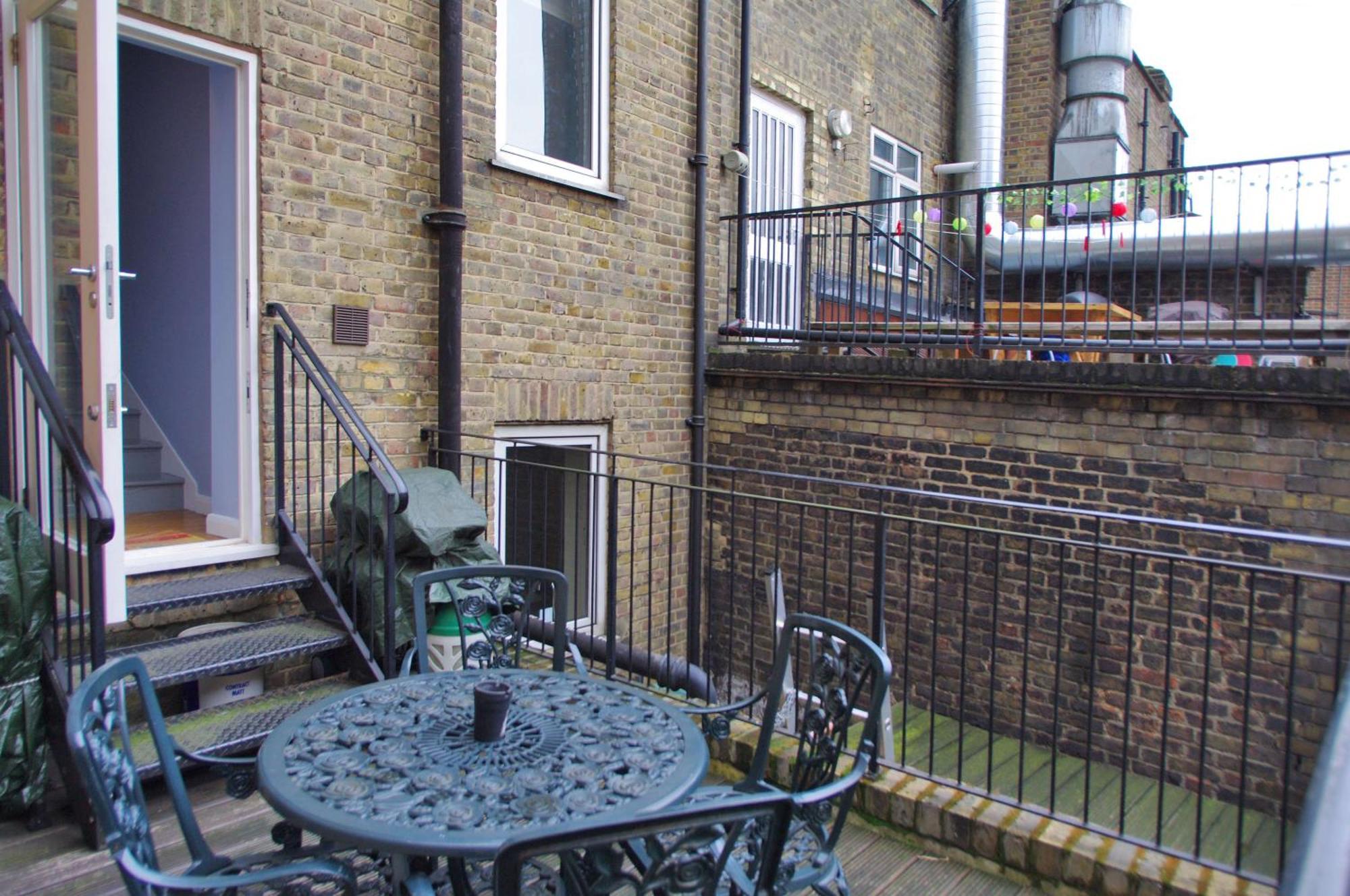 Comfortable Waterloo Home Near Thames ลอนดอน ภายนอก รูปภาพ