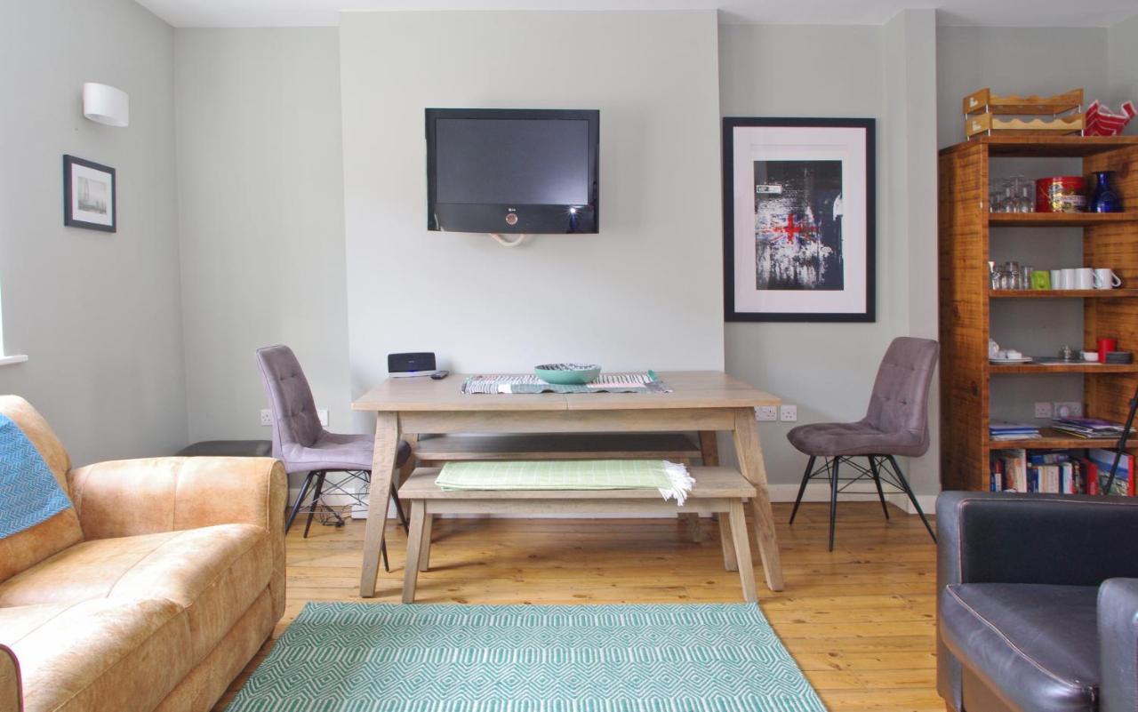 Comfortable Waterloo Home Near Thames ลอนดอน ภายนอก รูปภาพ