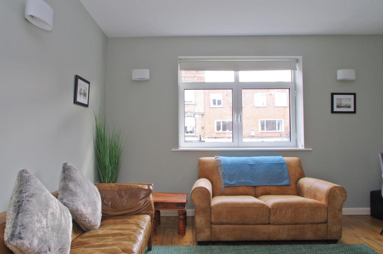 Comfortable Waterloo Home Near Thames ลอนดอน ภายนอก รูปภาพ